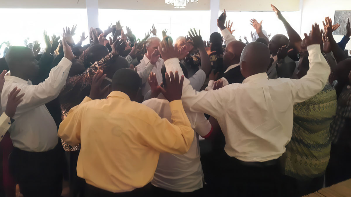 Launch-of-the-Portuguese-Translation-of-Live-School