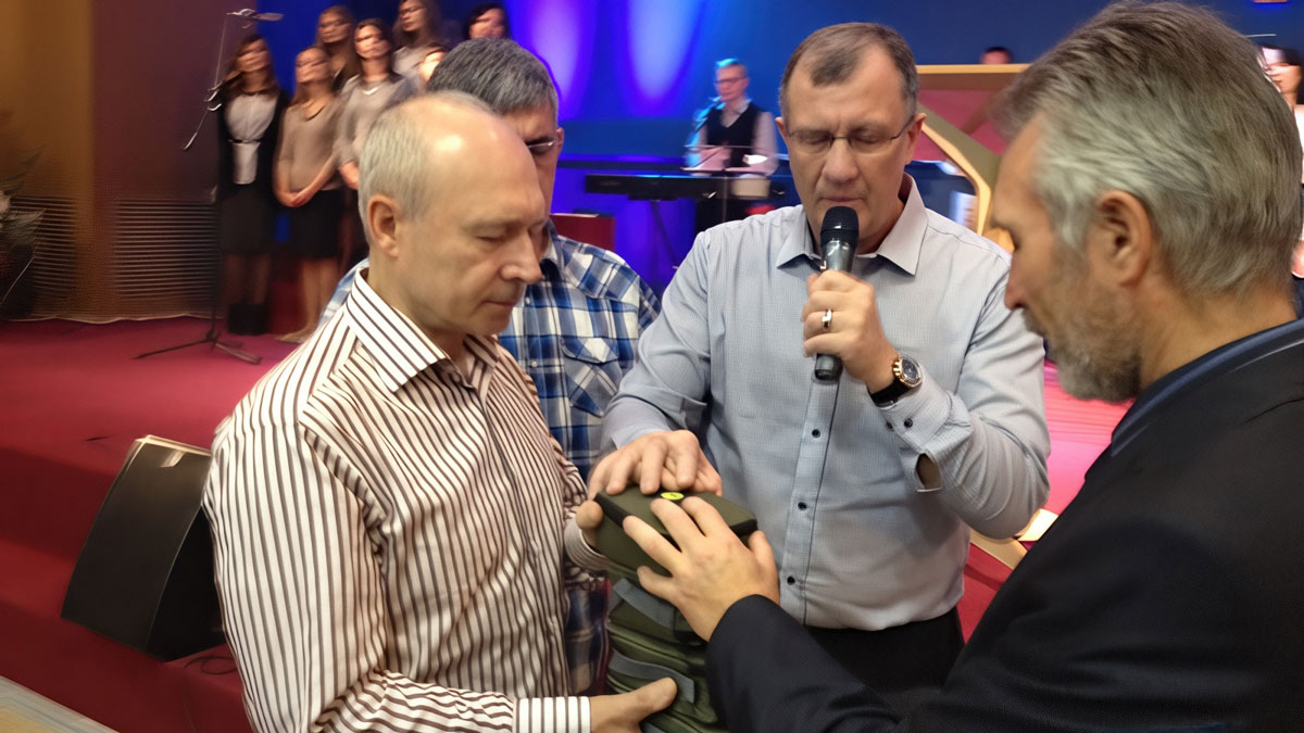 One-Year-For-Jesus01